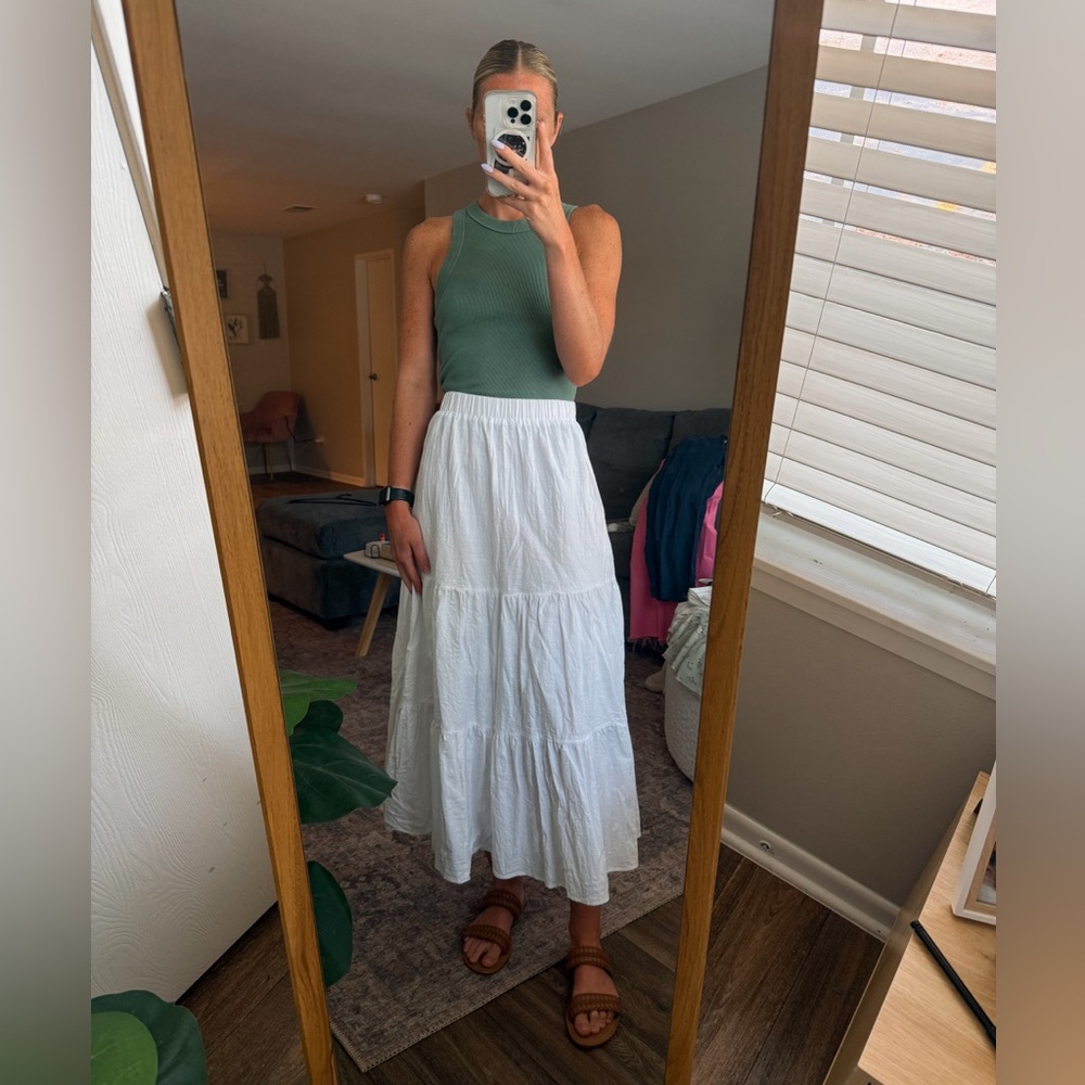 Amazon White A-Line Tiered Skirt